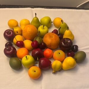 Artifical decorative fruit